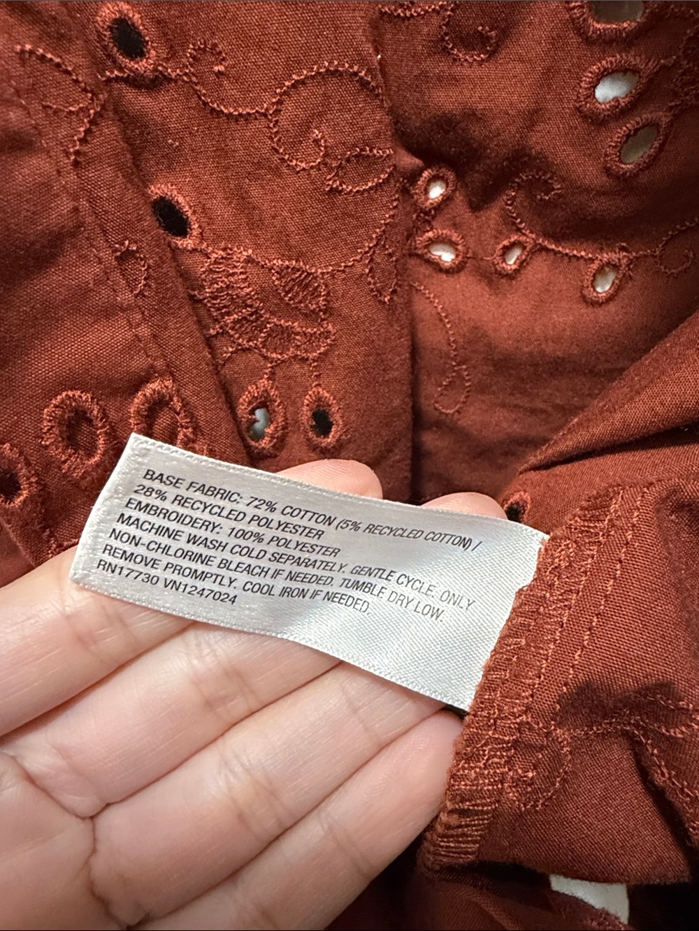Women's Eyelet Button-Front Shirt - Rust - Picture 3 of 4